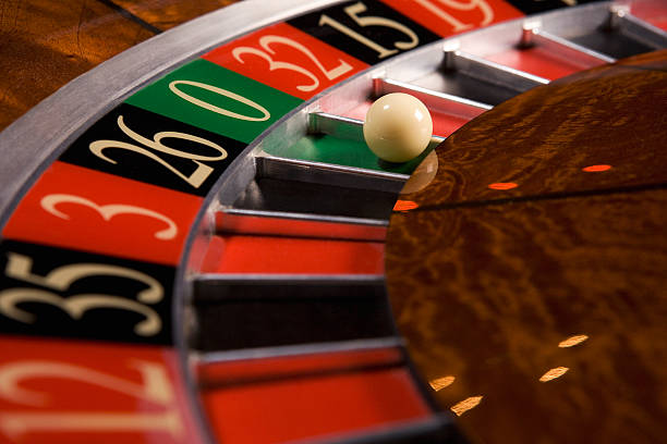 Our instogel Gonzo's Quest mobile slot screen with casino navigation